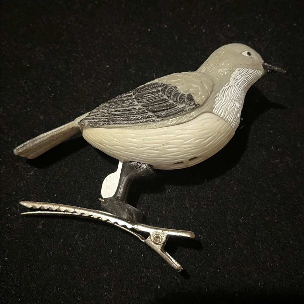 Colorful Bird Figurine Set for Pets - Picture 4 of 17